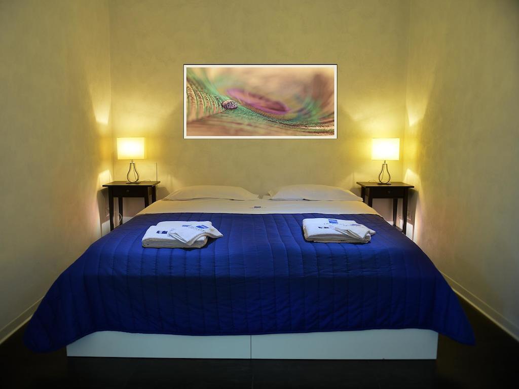 Rooms Gli Arcangeli 2 - Affitti Brevi Italia Monte Sant'Angelo Bilik gambar
