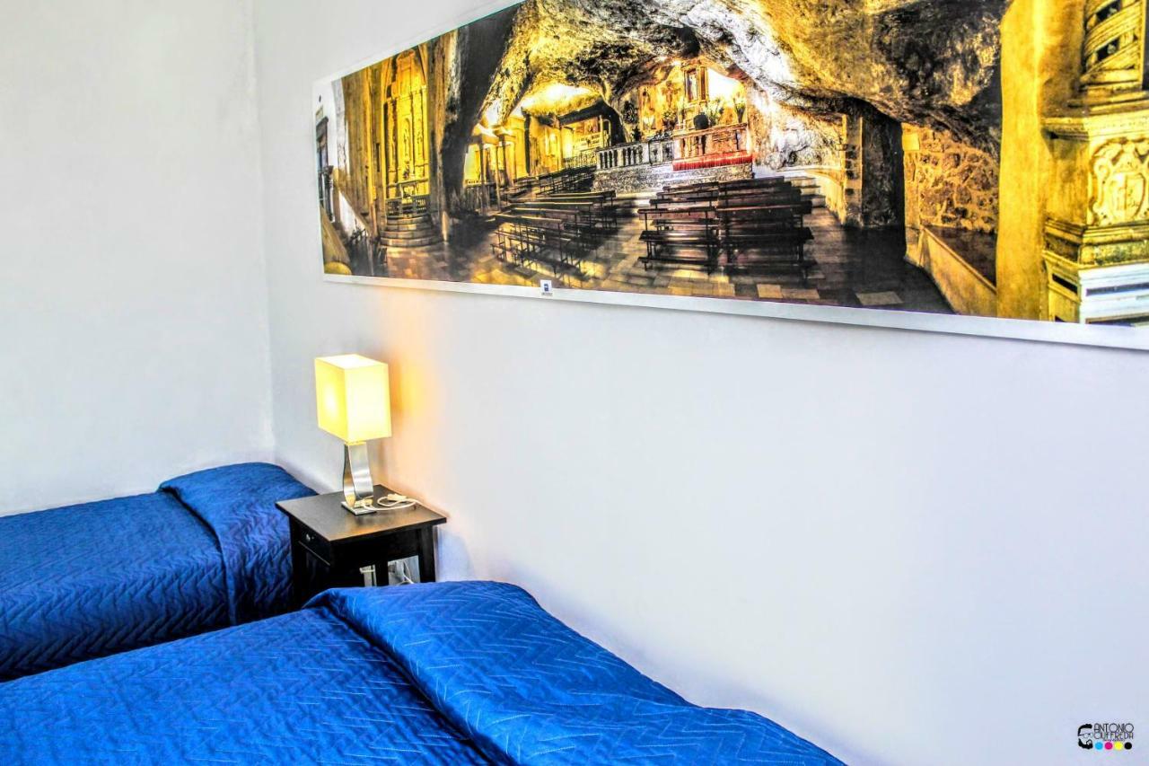Rooms Gli Arcangeli 2 - Affitti Brevi Italia Monte Sant'Angelo Luaran gambar